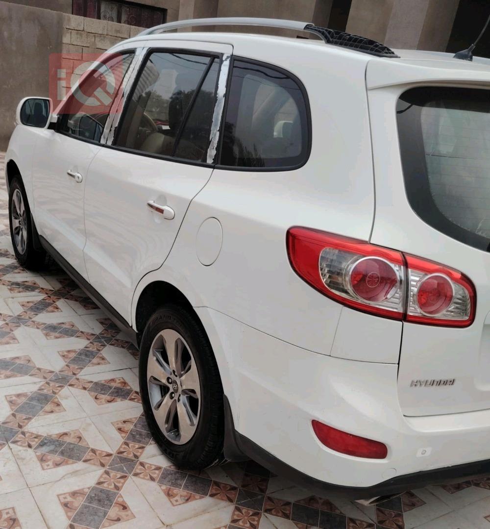 هيونداي سانتافي